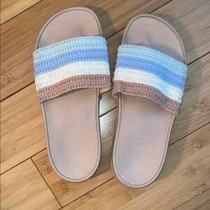 Roxy Women's Multicolor Slide Sandals